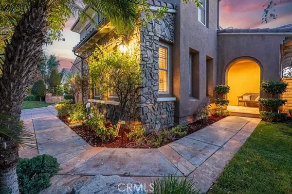 Valencia, CA 91381,26815 Pine Cliff PL