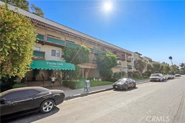 Encino, CA 91316,5460 White Oak AVE A105