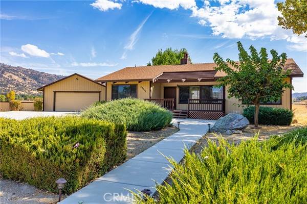 29517 Marina CT, Tehachapi, CA 93561