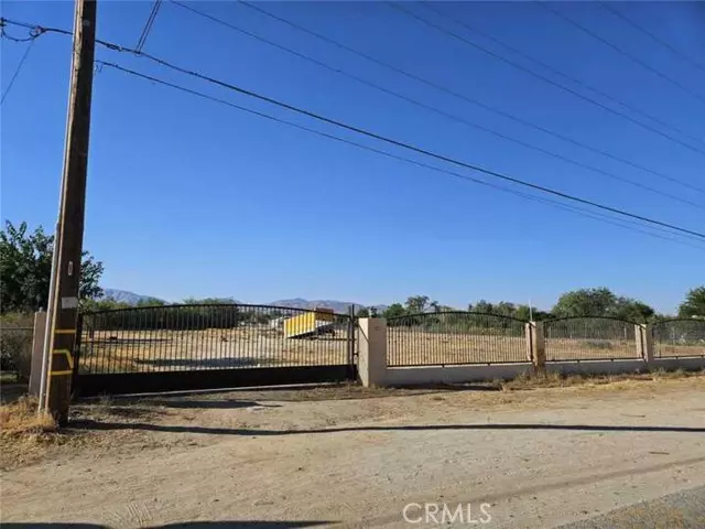 0 Avenue S, Sun Village, CA 93543