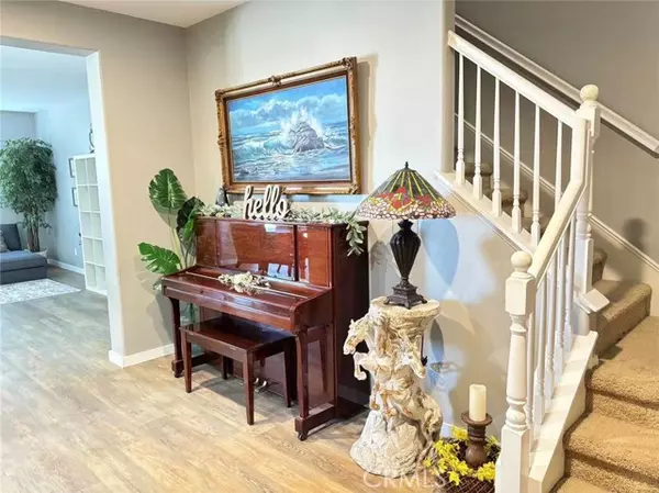 Lake Elsinore, CA 92532,17 Via Scenica