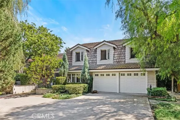 Yorba Linda, CA 92886,5072 Grandview AVE