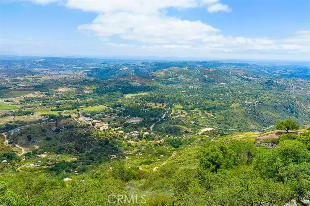 45 Calle de Mucho, Murrieta, CA 92562