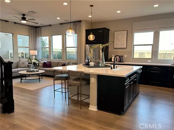 Valencia, CA 91381,27386 Snow Creek PL