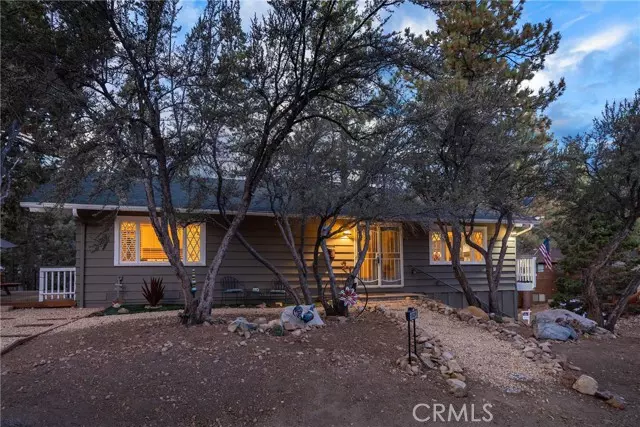 1029 Glen Mountain RD, Big Bear City, CA 92314