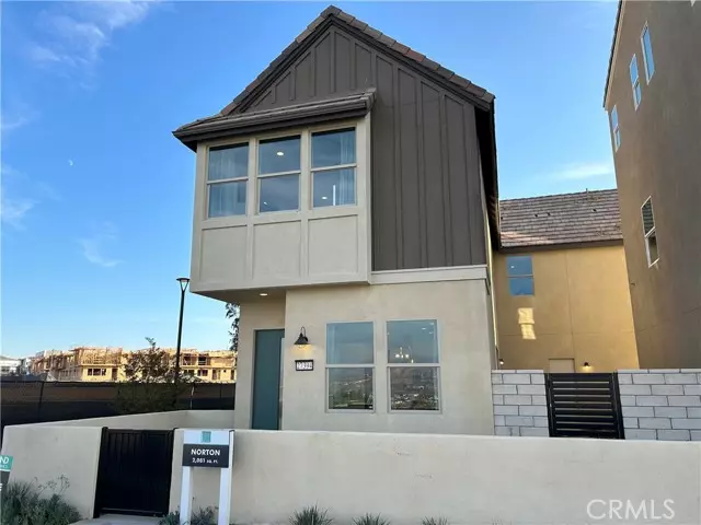 Valencia, CA 91381,27394 Snow Creek PL