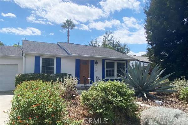 16936 Vose ST, Lake Balboa, CA 91406