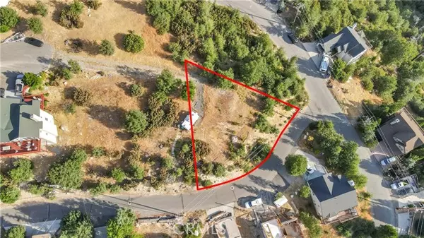 Lake Arrowhead, CA 92352,26867 Inyo CT