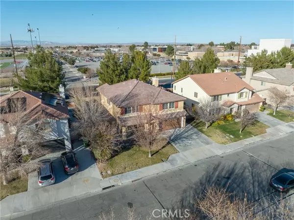 Lancaster, CA 93536,3233 W Avenue K1