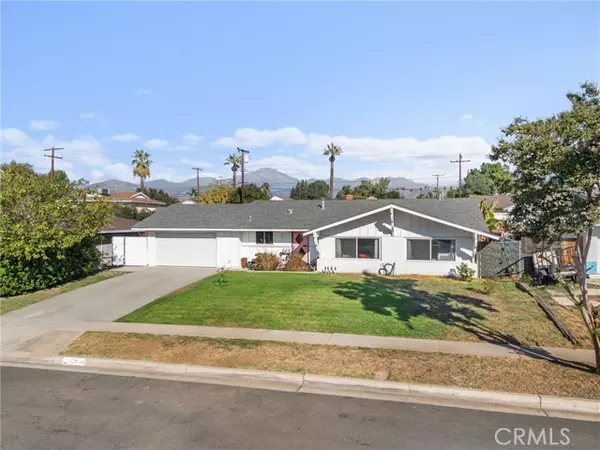 Redlands, CA 92374,206 Ryan ST