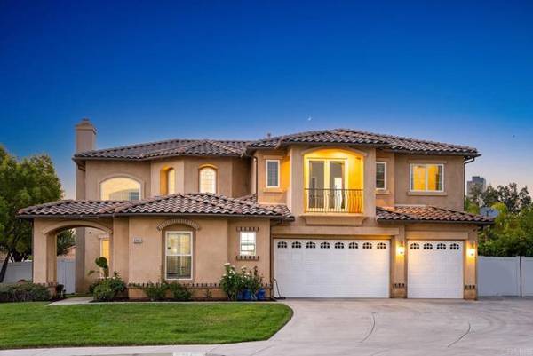 42481 Azure Sky CT, Murrieta, CA 92562