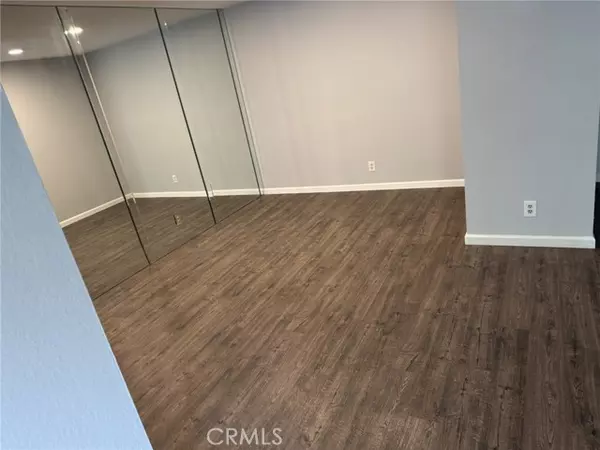 La Mirada, CA 90638,13602 La Jolla CIR B