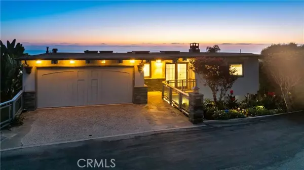 Laguna Beach, CA 92651,905 Canyon View DR