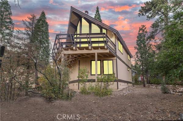 1006 Feather Mountain Dr, Big Bear City, CA 92314