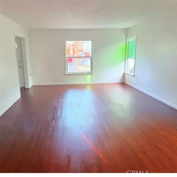 Long Beach, CA 90806,2219 Pine AVE