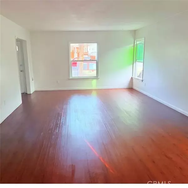 Long Beach, CA 90806,2219 Pine AVE