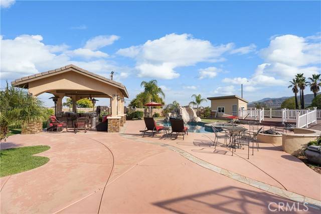 Corona, CA 92881,3887 Via Zumaya ST