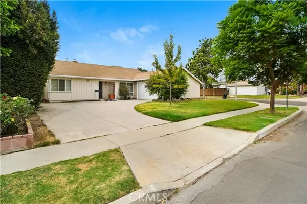 Van Nuys, CA 91406,6449 Graves AVE