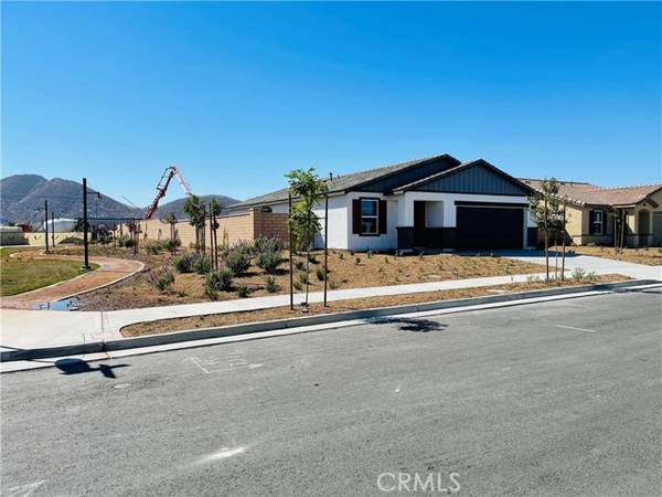 5043 Belle WAY, Hemet, CA 92545