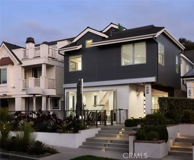 608 Poinsettia AVE A, Corona Del Mar, CA 92625