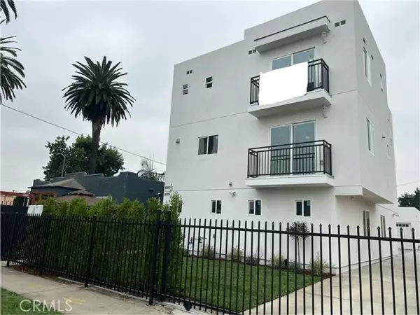 8919 Hooper AVE, Los Angeles, CA 90002