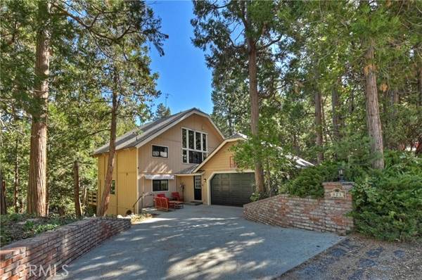 823 Zurich, Lake Arrowhead, CA 92352