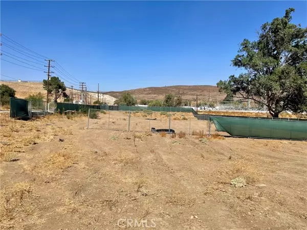 Lake Elsinore, CA 92530,0 Terra Cotta RD