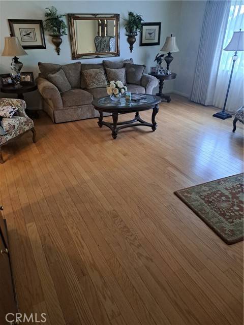 Santa Ana, CA 92707,1229 Kilson DR