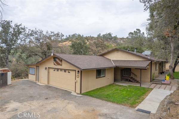 35883 Douglas RD, Coarsegold, CA 93614