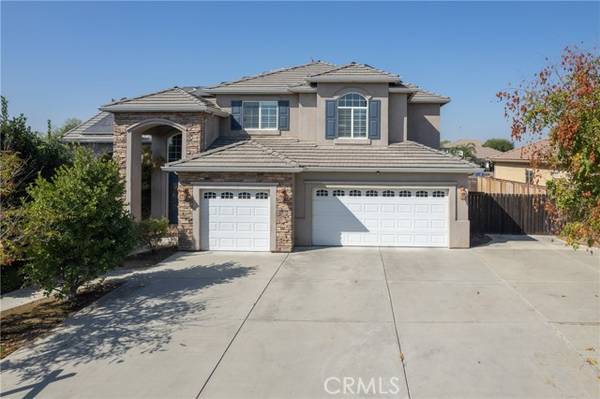 4679 N IS, Clovis, CA 93619