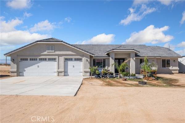 10530 Mills RD, Apple Valley, CA 92308