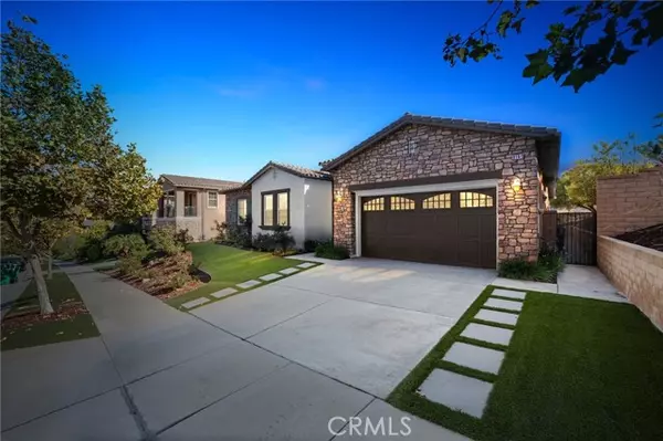 8161 Soft Winds DR, Corona, CA 92883