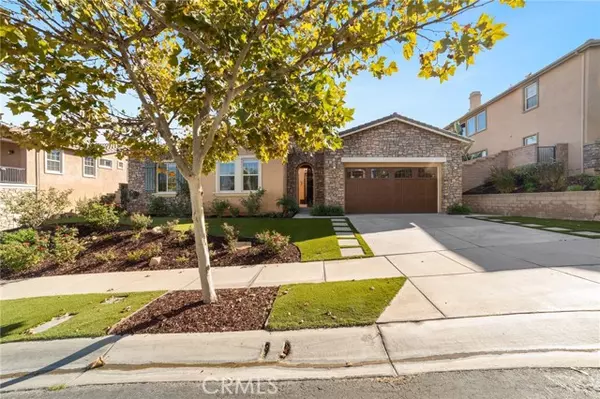 Corona, CA 92883,8161 Soft Winds DR