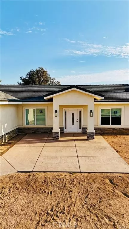 Apple Valley, CA 92308,23491 Wren ST