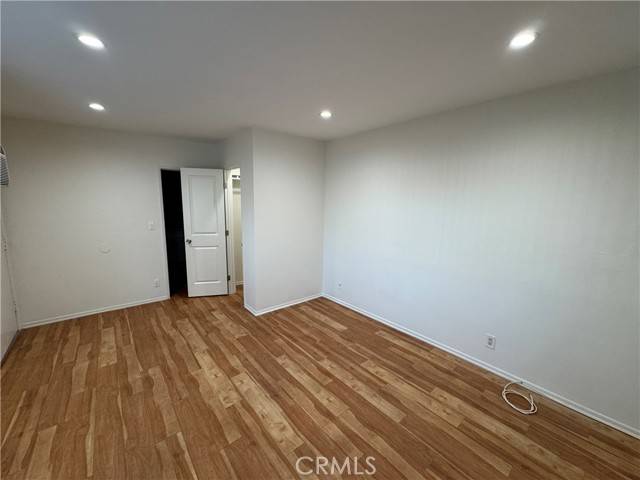 North Hollywood, CA 91605,7745 Laurel Canyon BLD 29