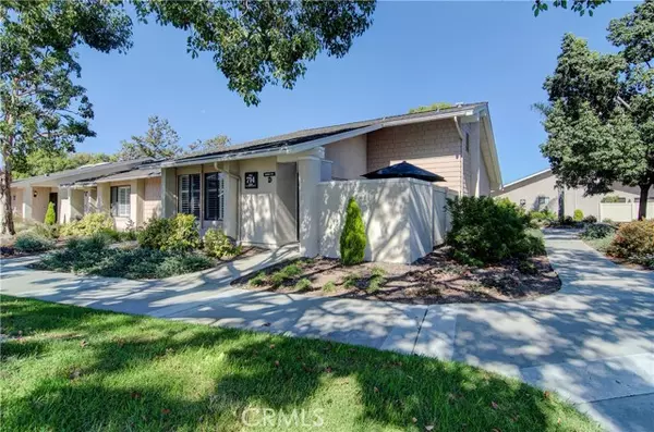 Huntington Beach, CA 92646,8565 Fallbrook CIR 714D