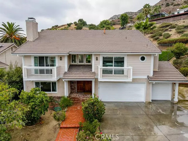 West Hills, CA 91307,6919 Castle Peak DR