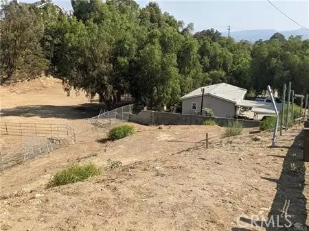 CA 91304,166 BOX CANYON RD