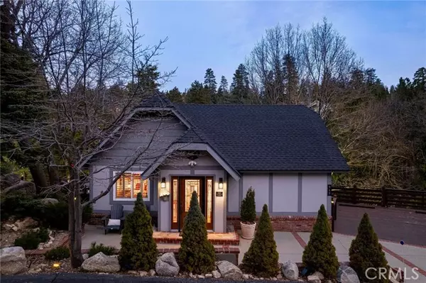 Lake Arrowhead, CA 92352,915 Trinity DR