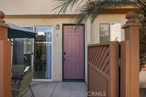 Panorama City, CA 91402,14415 Plummer ST 6