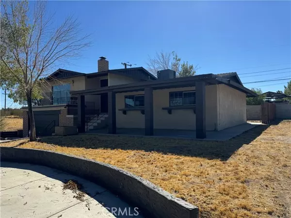 18335 Taloga LN, Apple Valley, CA 92307