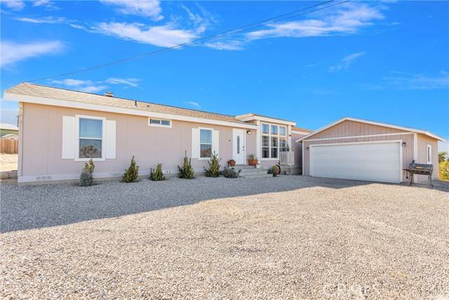 32253 Carnelian RD, Lucerne Valley, CA 92356
