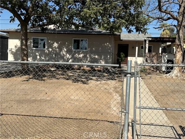 3112 Pioneer DR, Bakersfield, CA 93306