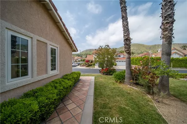 Porter Ranch, CA 91326,19666 Crystal Hills DR