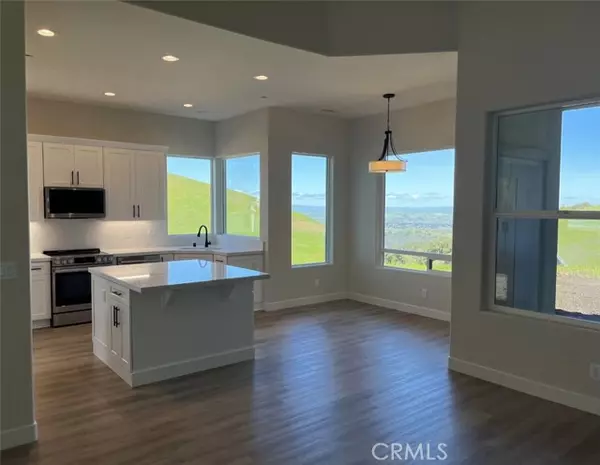 Atascadero, CA 93422,12715 Escabroso CT