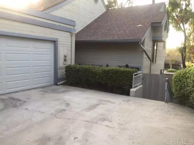 Bonita, CA 91902,4503 Villas DR