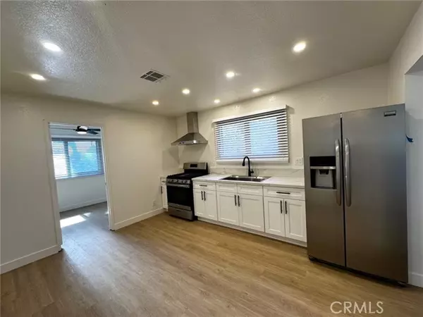 Ontario, CA 91761,317 E Ralston ST