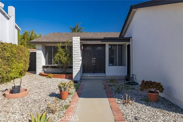 Harbor City, CA 90710,23716 Hynford PL