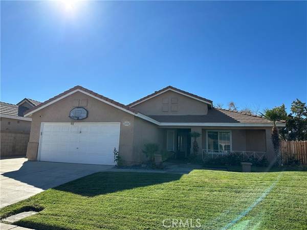 6028 W Avenue J4, Lancaster, CA 93536