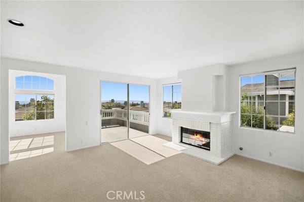 Corona Del Mar, CA 92625,3631 Geranium AVE 70